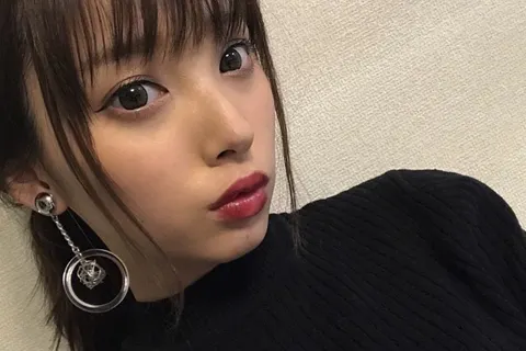 THE NEXT GENERATIONS - NANA TANIKAWA