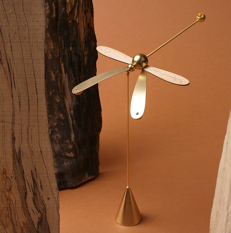 幸せと癒しを運ぶ バランスとんぼアロマディフューザー 香り蜻蛉 アロマオイル付 Campfire キャンプファイヤー