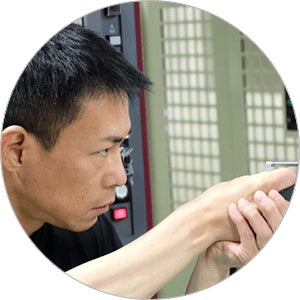 赤坂金型彫刻所　代表　三代目赤坂兵之助 
