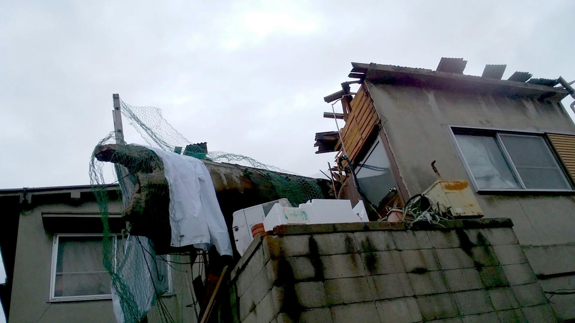 台風21号の被害を受けた大阪の銭湯を支援しよう 大阪府公衆浴場組合 東京銭湯 Campfire キャンプファイヤー 台風21号の被害を受けた大阪の銭湯を支援しよう 大阪府公衆浴場組合 東京銭湯 Campfire キャンプファイヤー