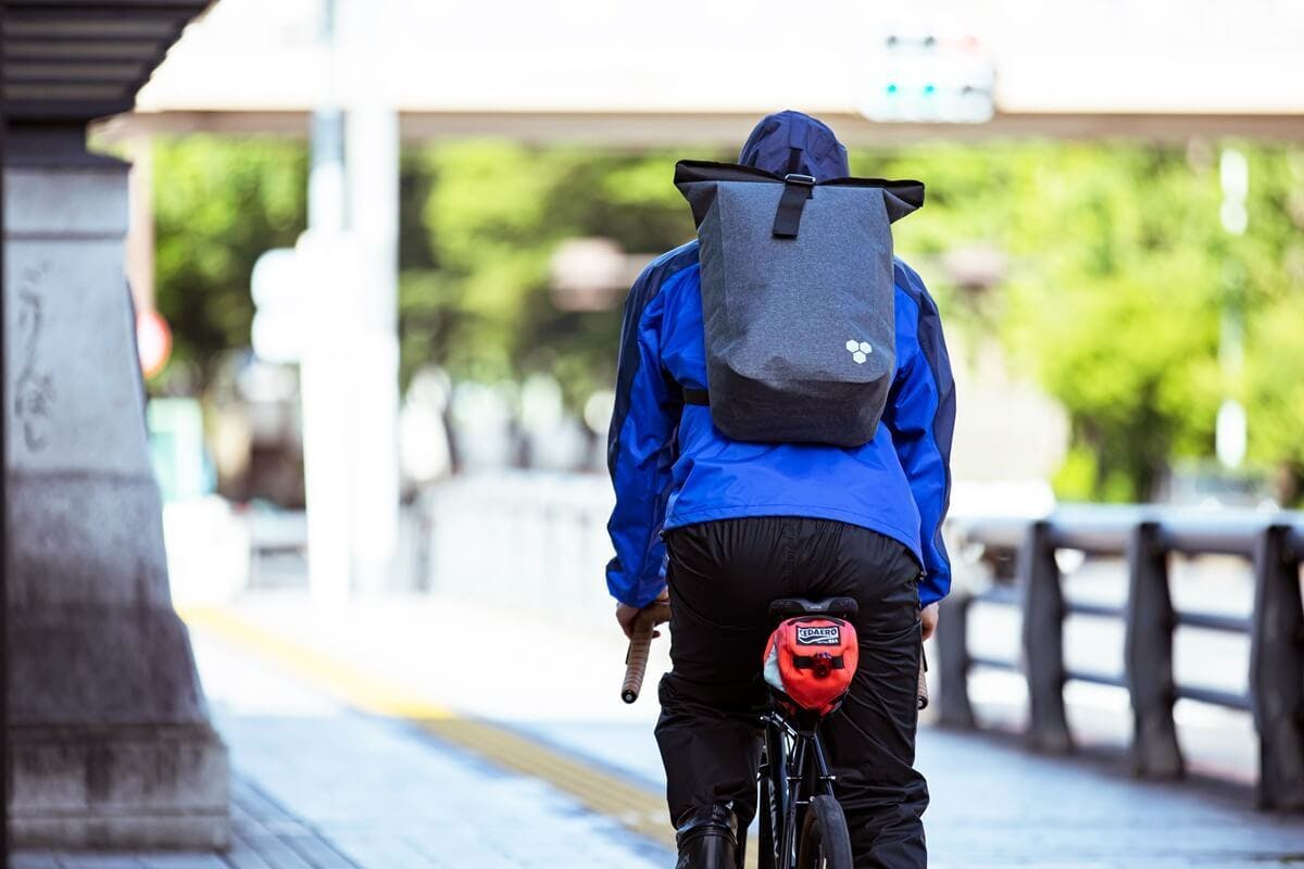 自転車 防水 バックパック コスパ