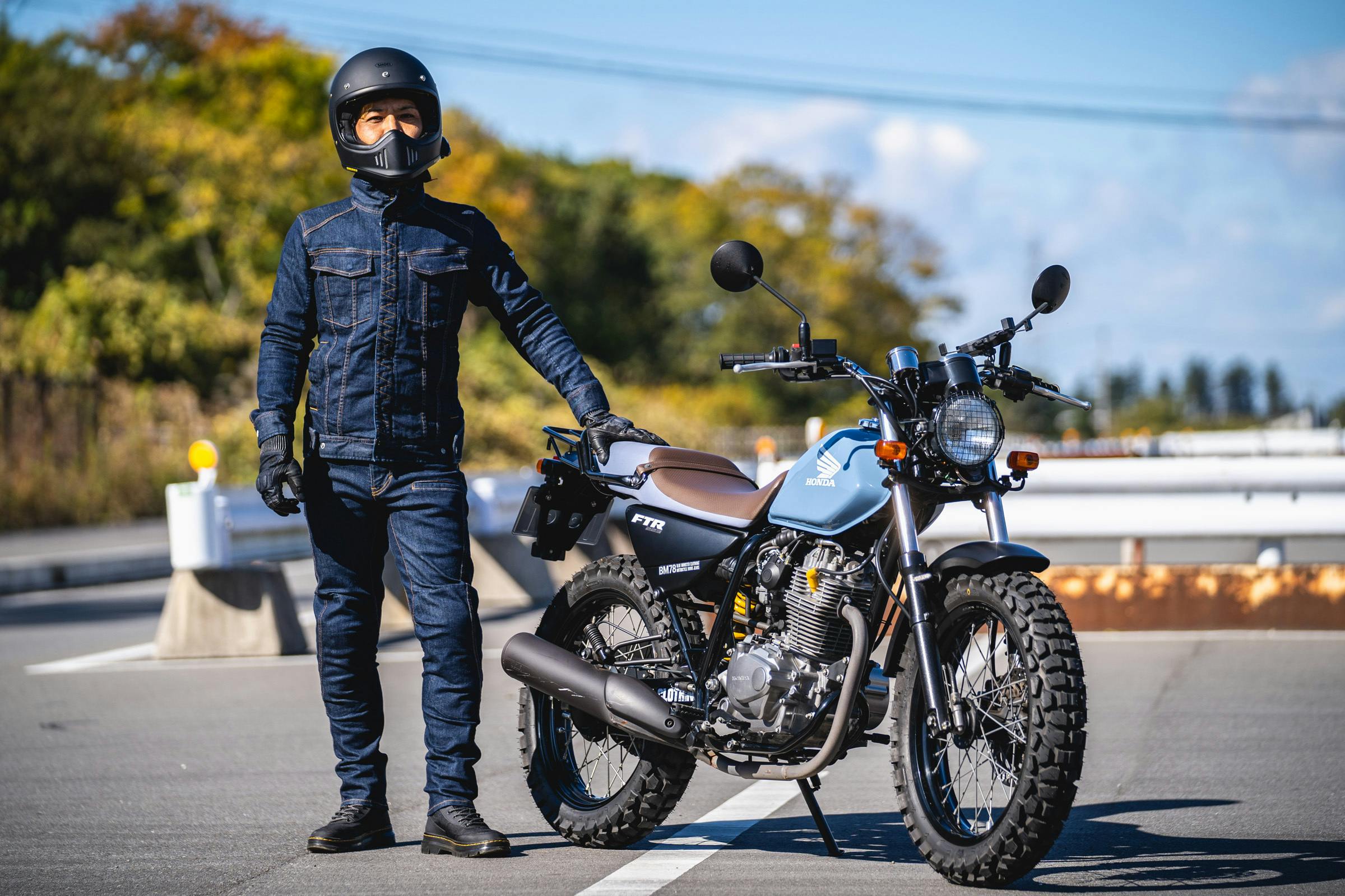 ライダーの声から生まれた バイク生活を最適化するライダー専用デニムウェア が完成 Campfire キャンプファイヤー ライダーの声から生まれた バイク生活を最適化するライダー専用デニムウェア が完成 Campfire キャンプファイヤー