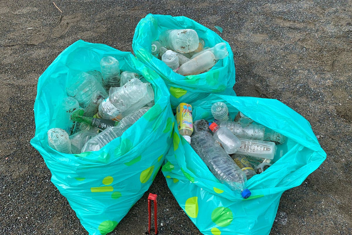 プラスチックとの共生は可能か 地球に優しい素材でエコなモノを作りたい Campfire キャンプファイヤー