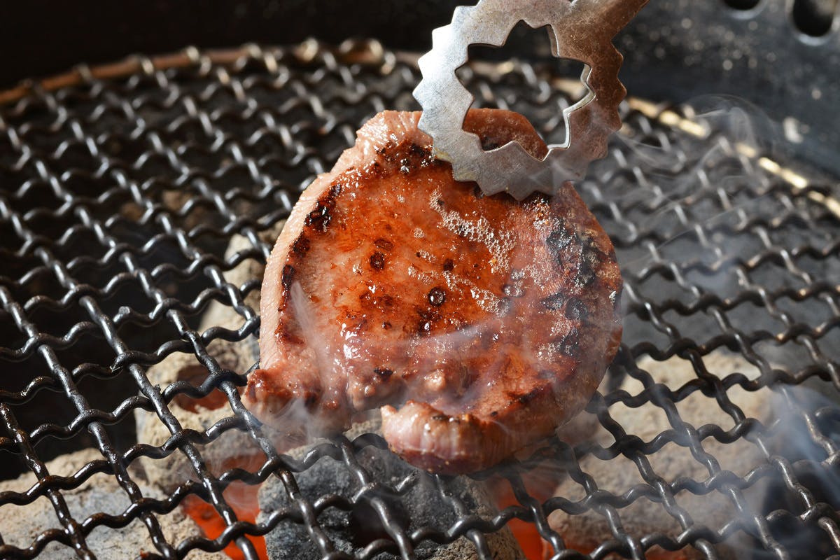 本物の極上黒毛和牛をお届け！肉汁で育ててくれた街に恩返し！横浜から日本を元気に！ - CAMPFIRE (キャンプファイヤー)