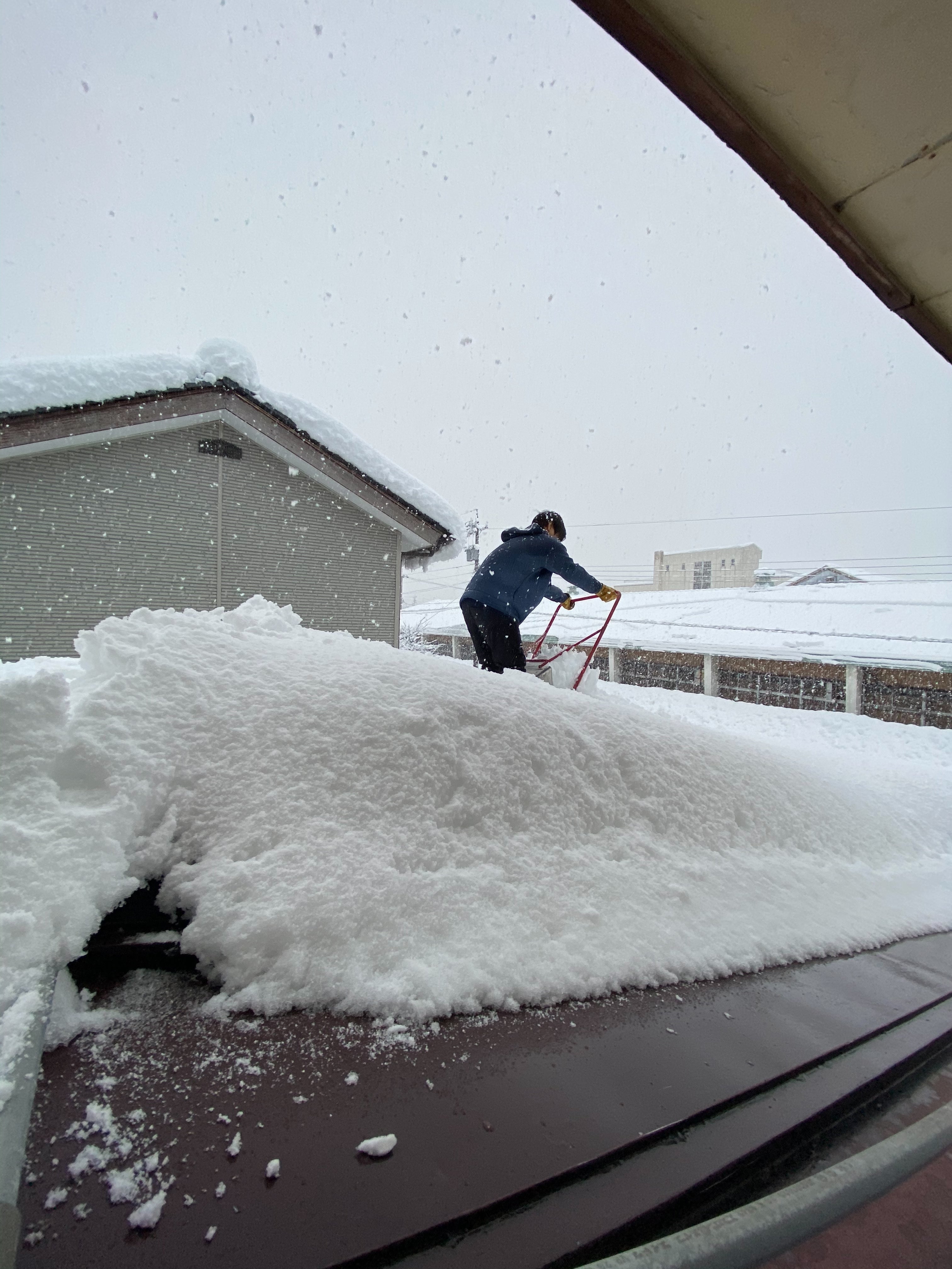 雪下ろし