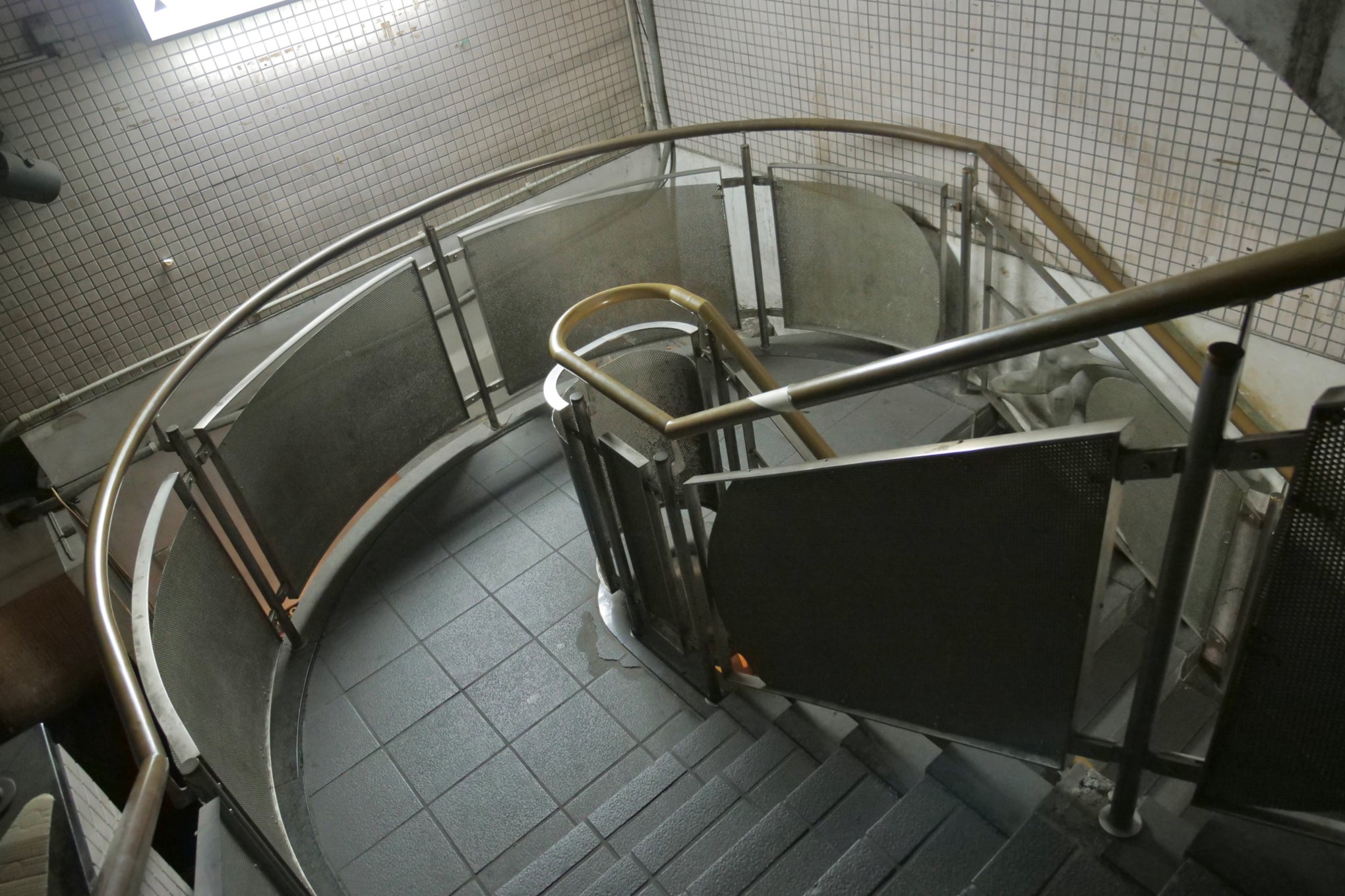 Basementbar Three Continue Project Campfire キャンプファイヤー Basementbar Three Continue Project Campfire キャンプファイヤー