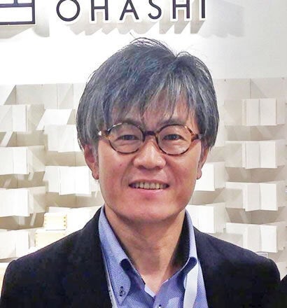 繊細美の系譜。金型彫刻職人三代目赤坂兵之助が追い求めた新しい日本の