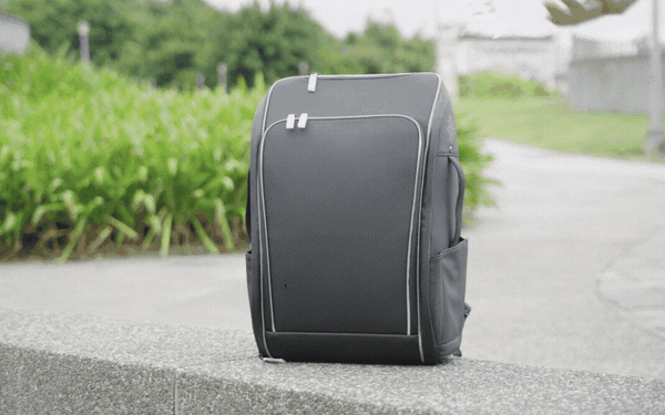 スーツにキマる 27個の収納を備えた180 オープン可能なbackpack Campfire キャンプファイヤー スーツにキマる 27個の収納を備えた180 オープン可能なbackpack Campfire キャンプファイヤー