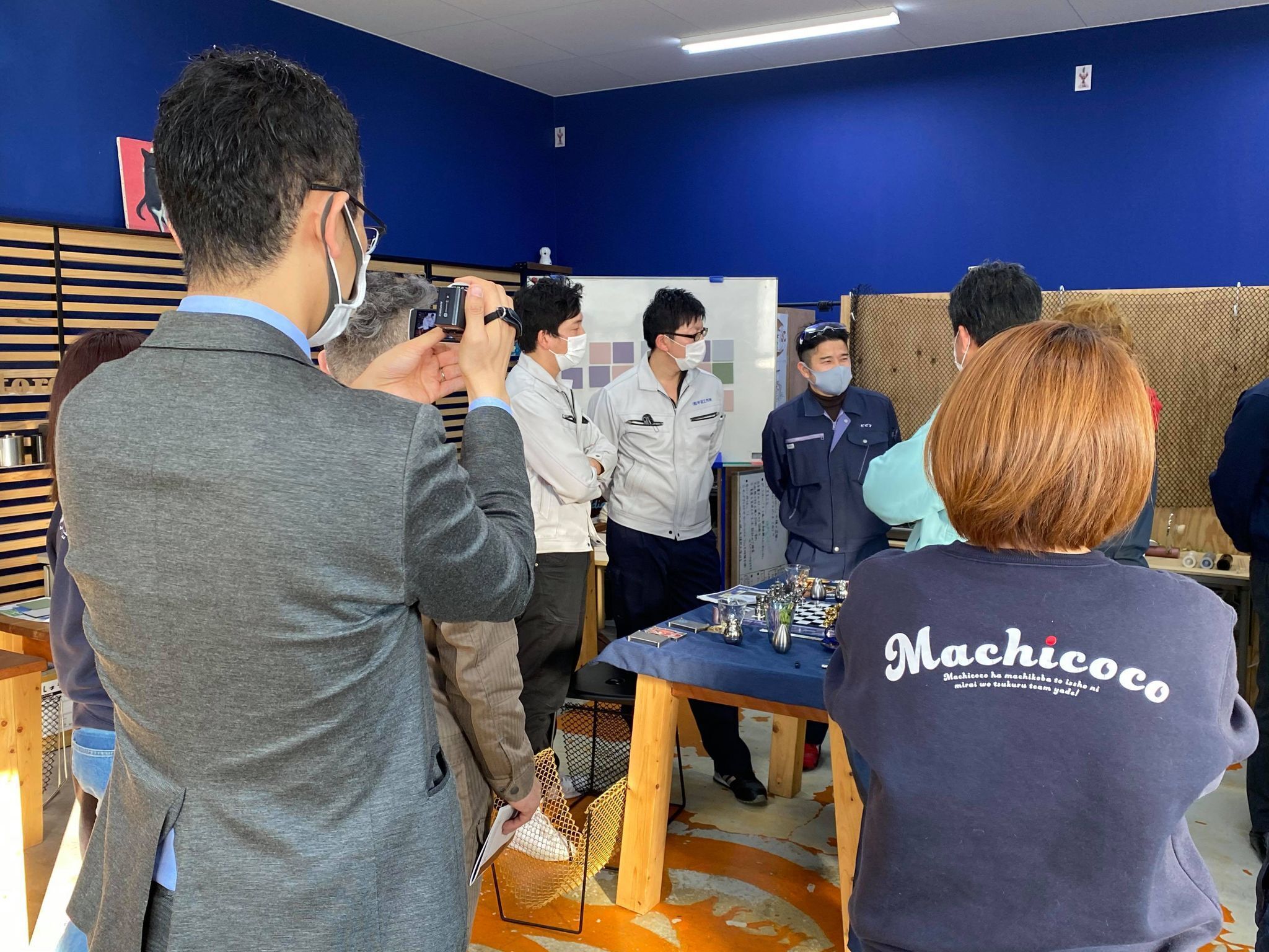 一緒に参加する町工場の仲間たち