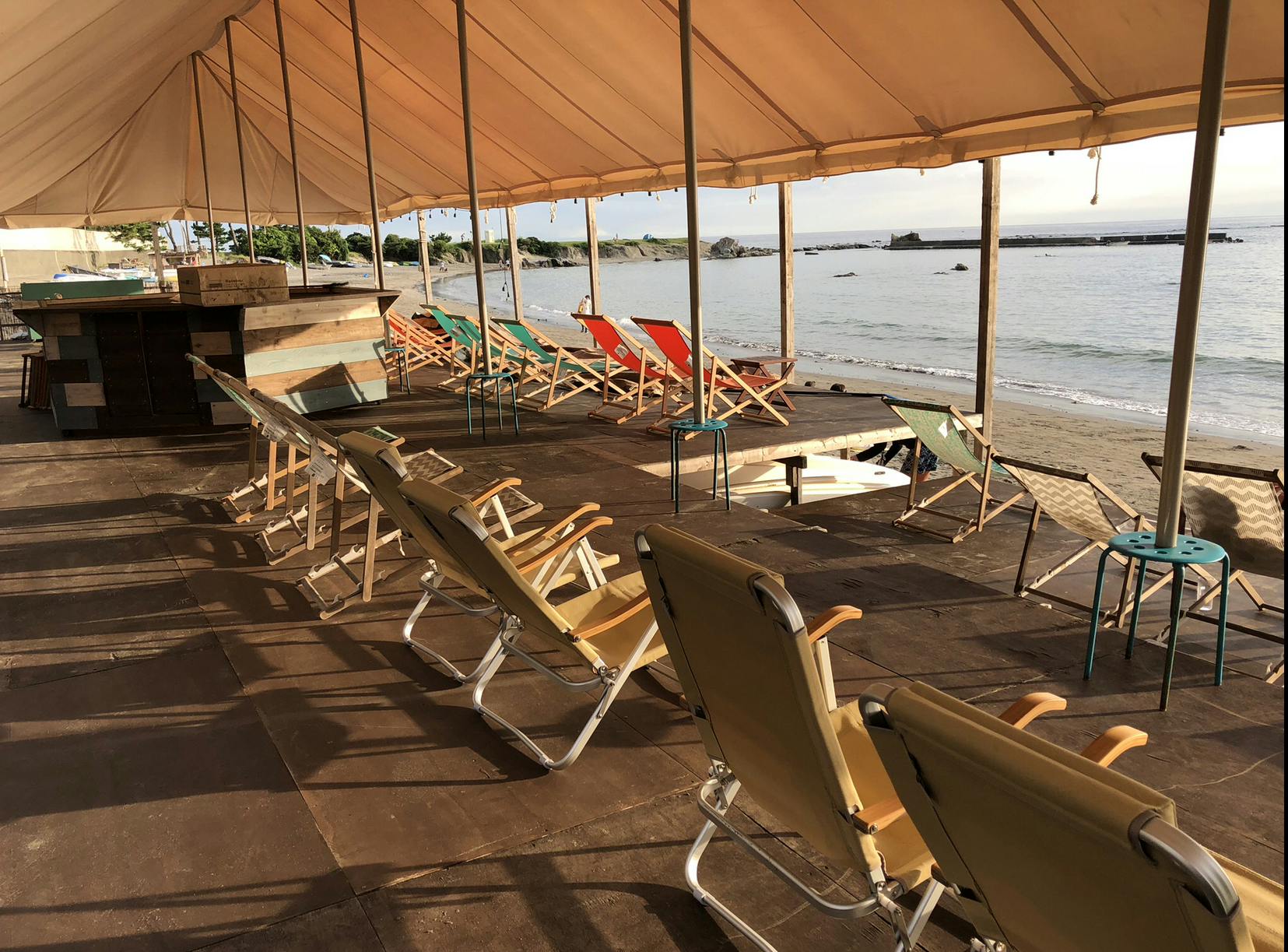 一月の火災で多くを失った 葉山一色海岸 Umigoya海小屋 の新たな出発を応援 Campfire キャンプファイヤー 一月の火災で多くを失った 葉山一色海岸 Umigoya海小屋 の新たな出発を応援 Campfire キャンプファイヤー