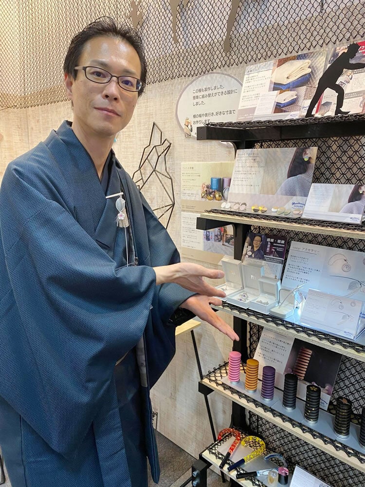 赤坂金型彫刻所 代表 三代目赤坂兵之助