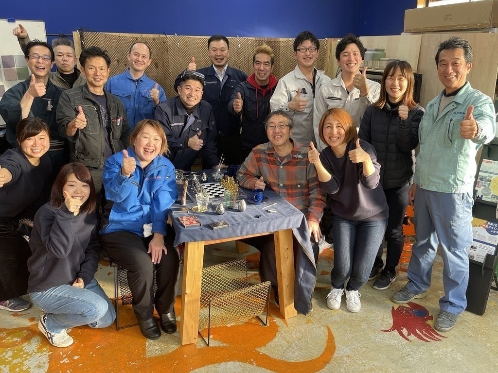 「東京ギフトショー」参加の町工場の仲間と一緒に
