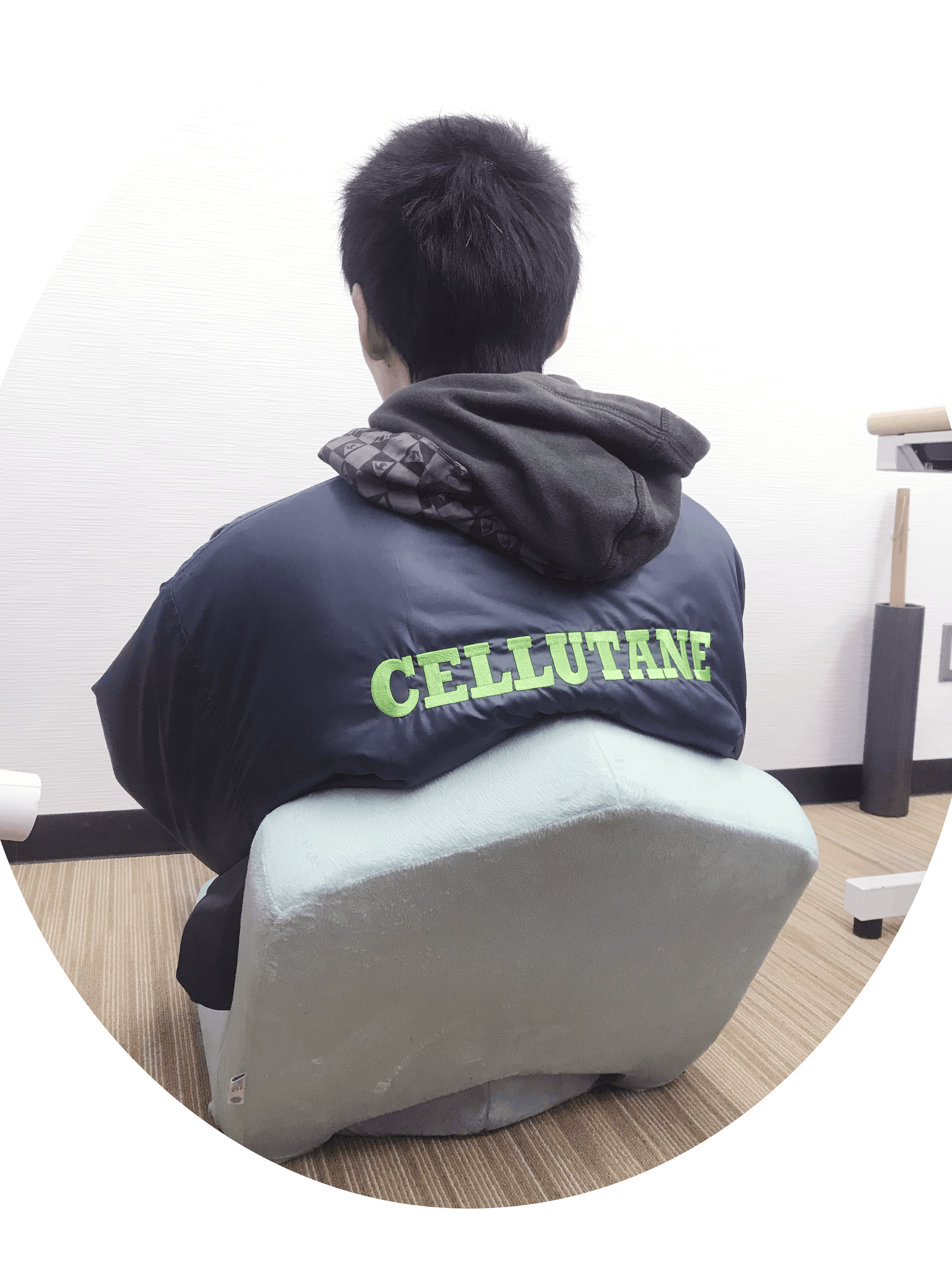 女性社員が考えた インテリア好き女性のための機能性 幾何学デザイン座イスmeto Campfire キャンプファイヤー 女性社員が考えた インテリア好き女性のための機能性 幾何学デザイン座イスmeto Campfire キャンプファイヤー