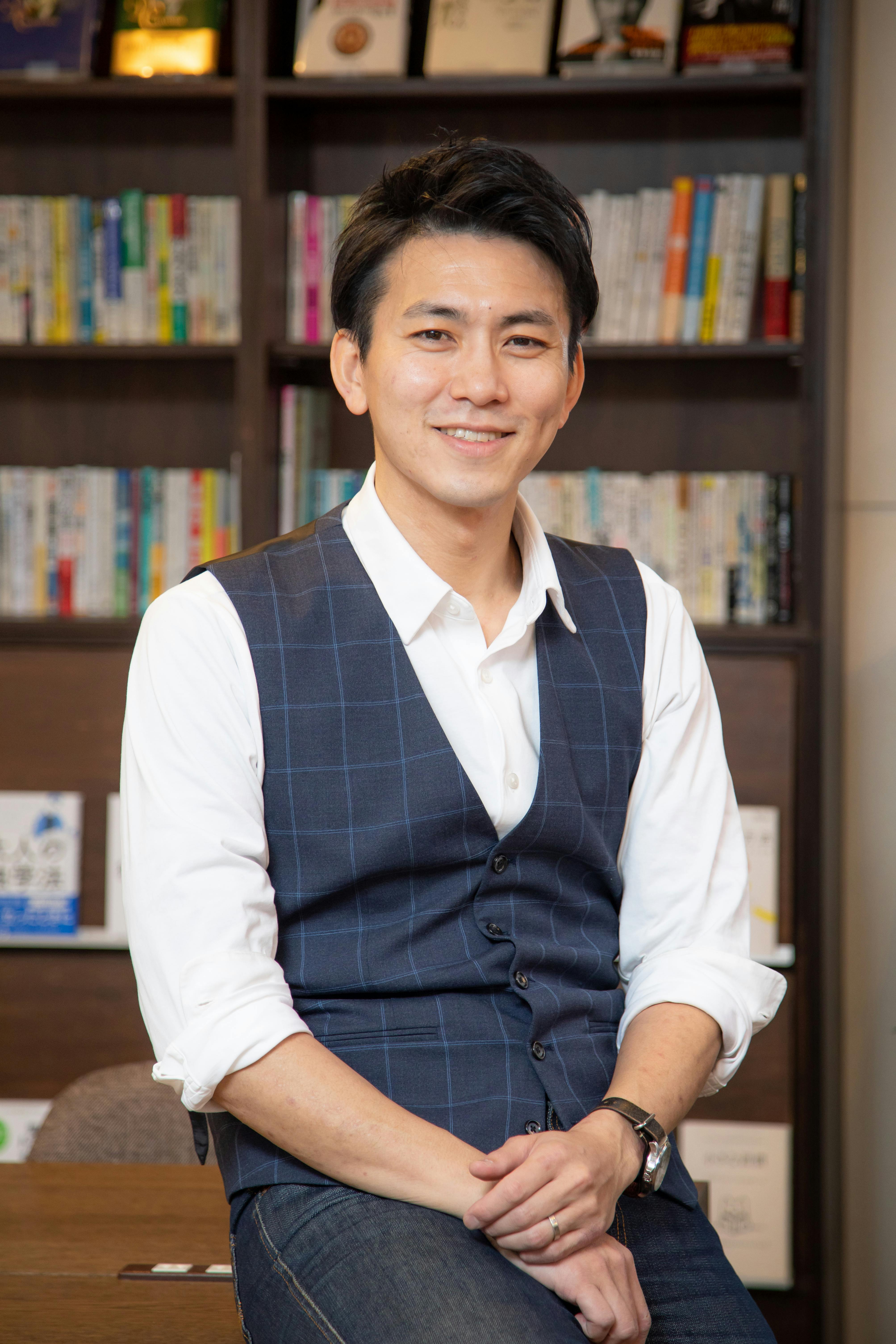 大人の学ぶ環境を豊かに 勉強場所に困っている大人が過ごせる場所を提供したい Campfire キャンプファイヤー