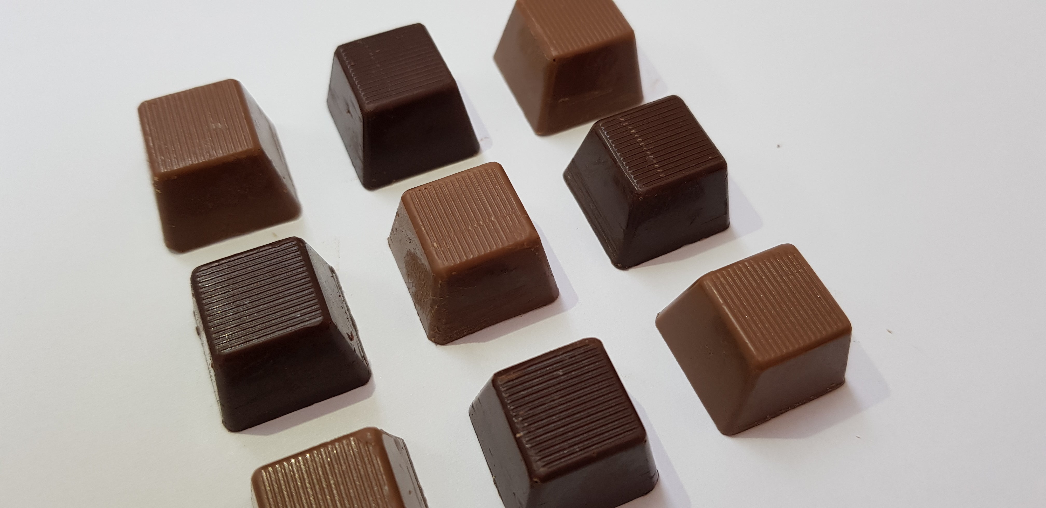大阪産 もん 満月ポン こだわりチョコレート を世界へ Campfire キャンプファイヤー