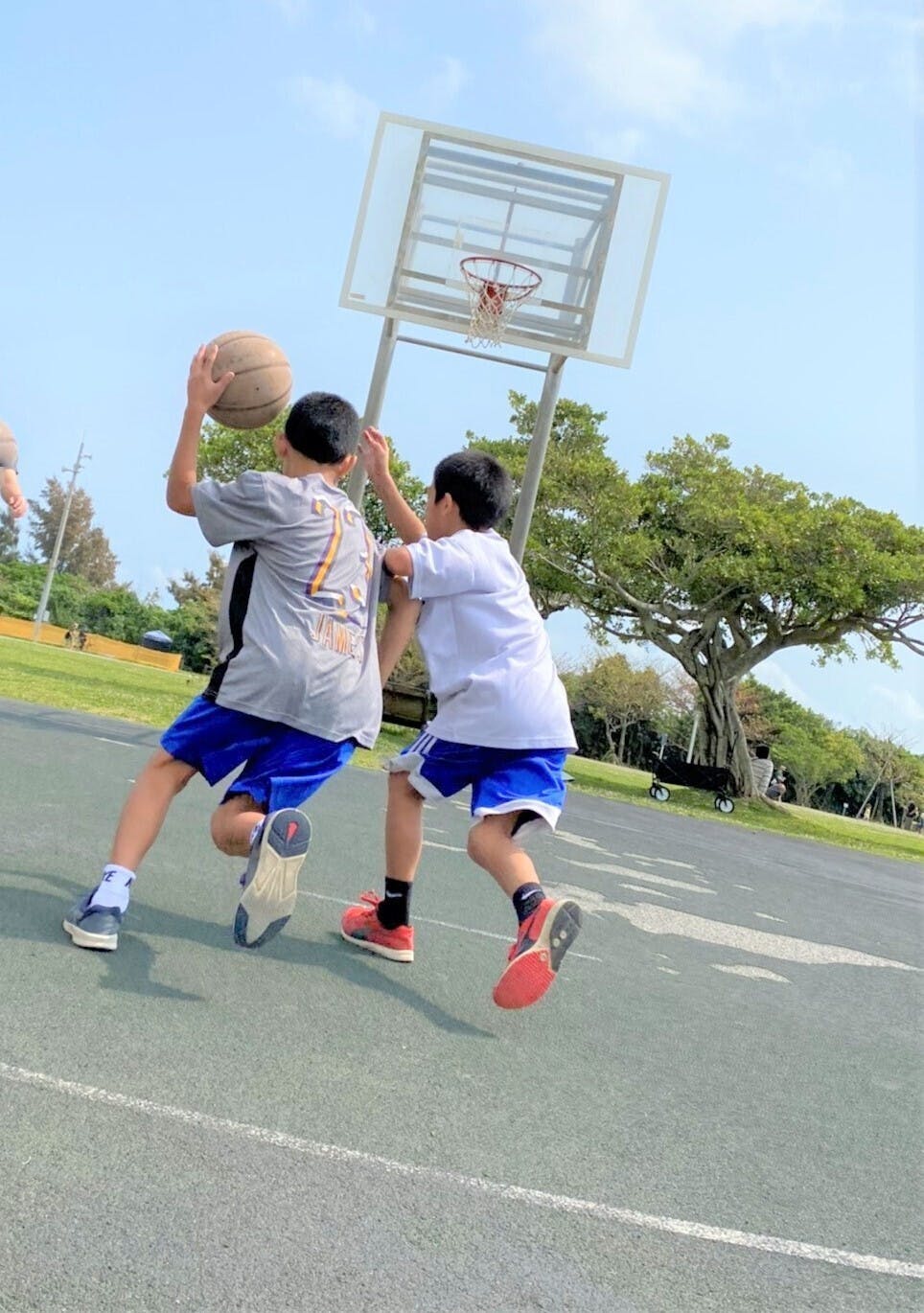 沖縄県南風原町でバスケットボール専門のバスケゴール付き移動型店舗を立ち上げたい Campfire キャンプファイヤー 沖縄県南風原町でバスケットボール専門のバスケゴール付き移動型店舗を立ち上げたい Campfire キャンプファイヤー