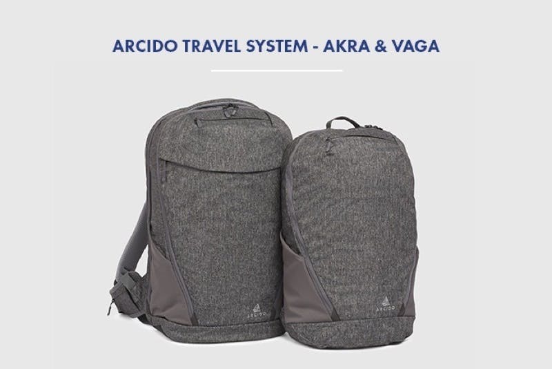 機内に持ち込めるトラベルバックパック「Akra & Vaga