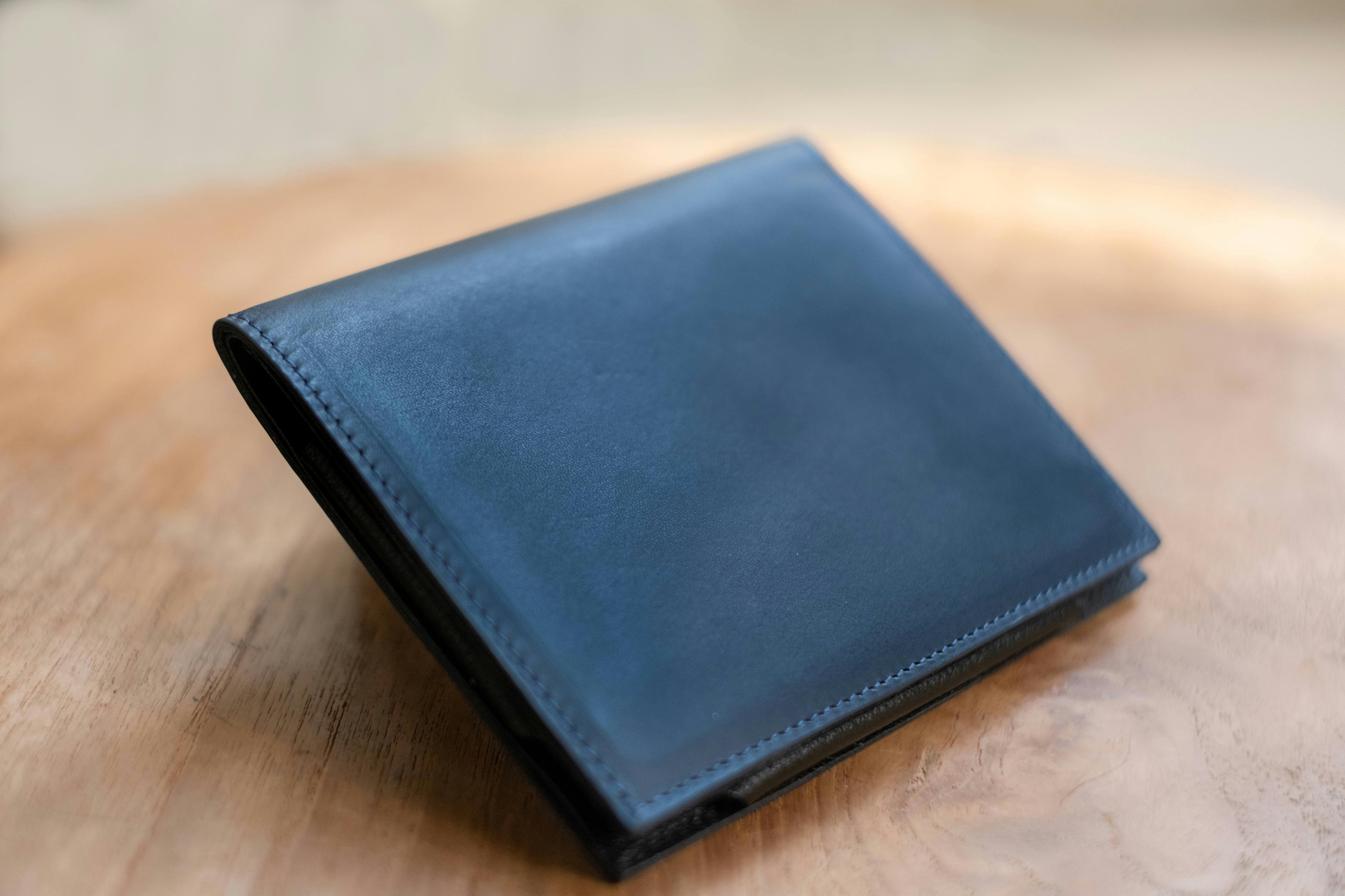 極薄6ミリ！全面レザー採用の超薄型財布「Tenuis3 Leather TL 