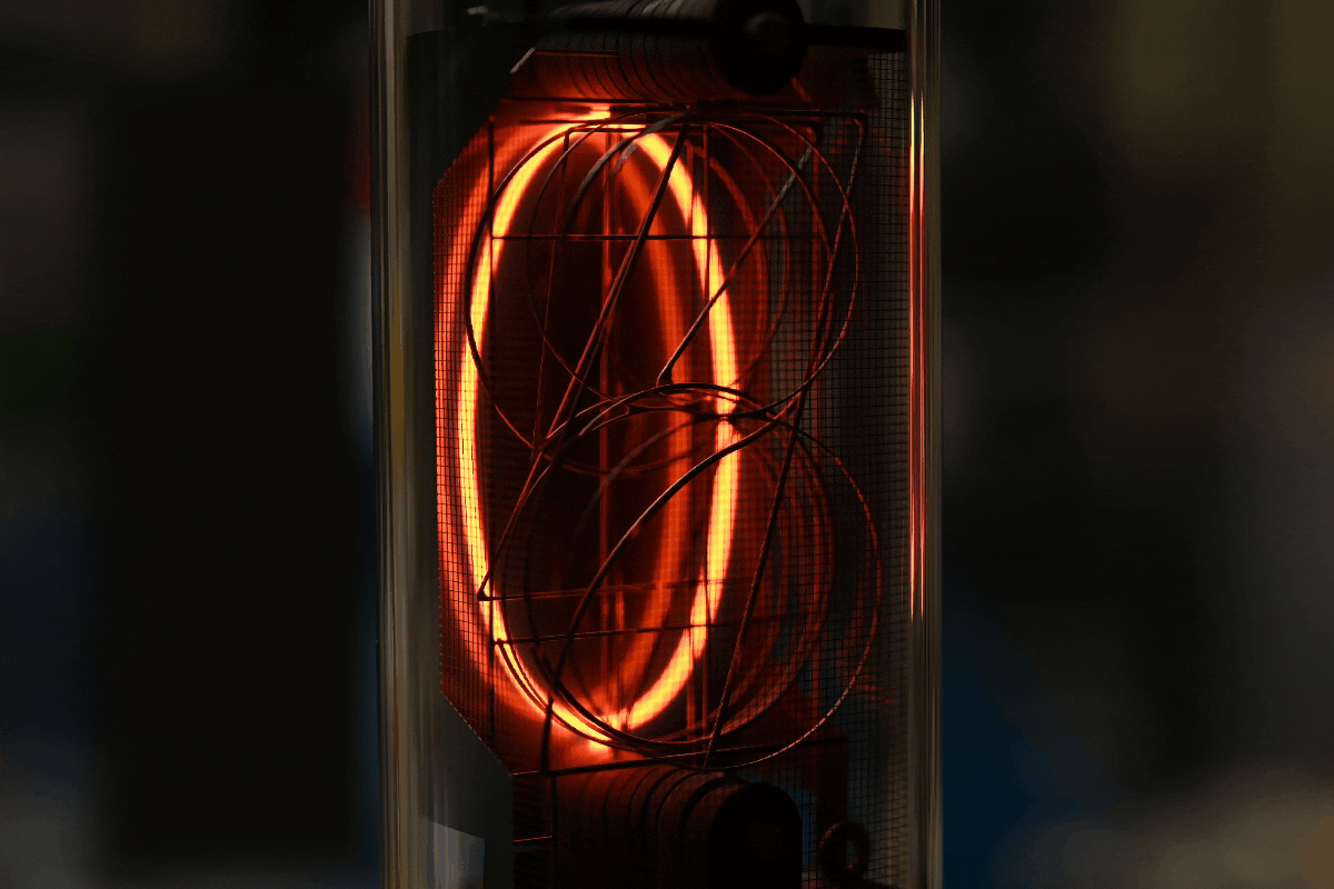 NEC ニキシー管 17本セット 株式会社 ビット・トレード・ワン NEC ニキシー管 17本セット 株式会社 ビット・トレード・ワン