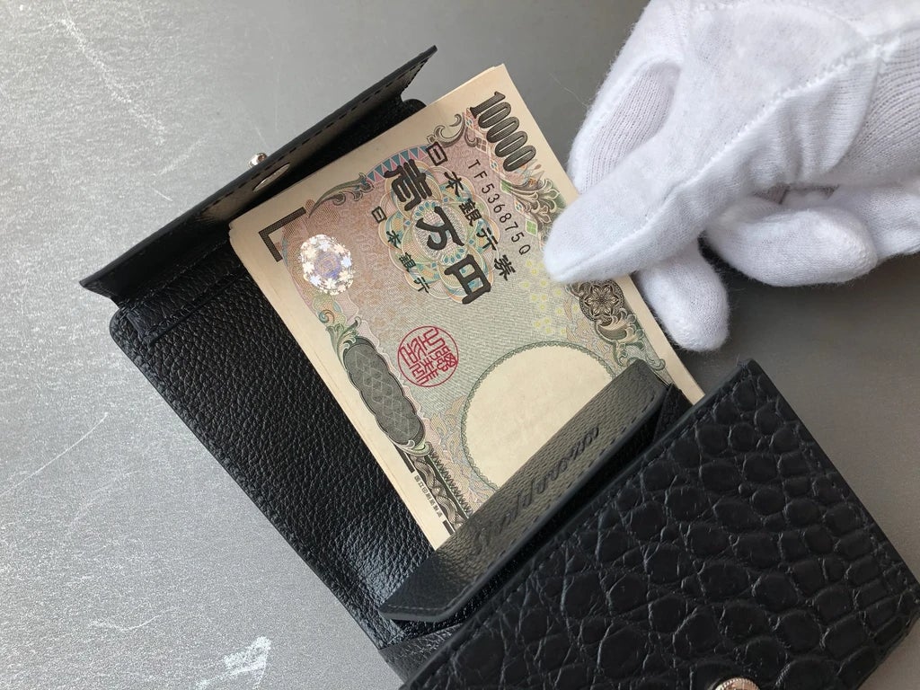 クロコダイル マットクロコ 二つ折り 財布 ウォレット ミニ財布 ミニマル財布 ブラック ヒマラヤ 二つ折り 折財布