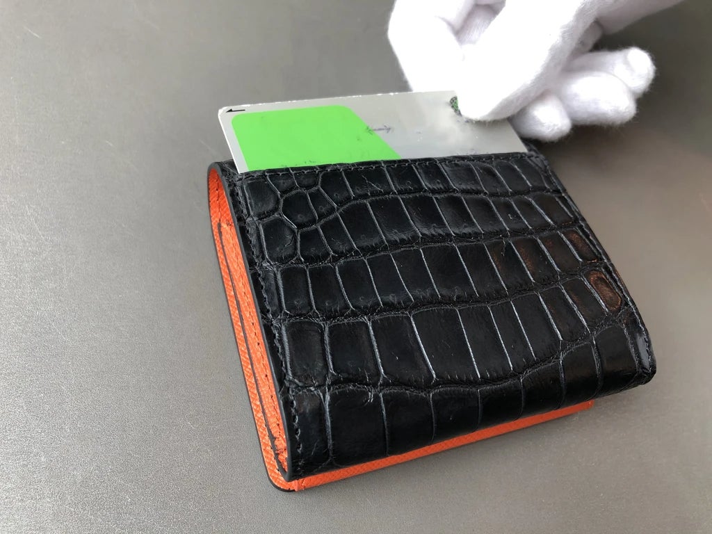 クロコダイル マットクロコ 二つ折り 財布 ウォレット ミニ財布 ミニマル財布 ブラック ヒマラヤ 二つ折り 折財布