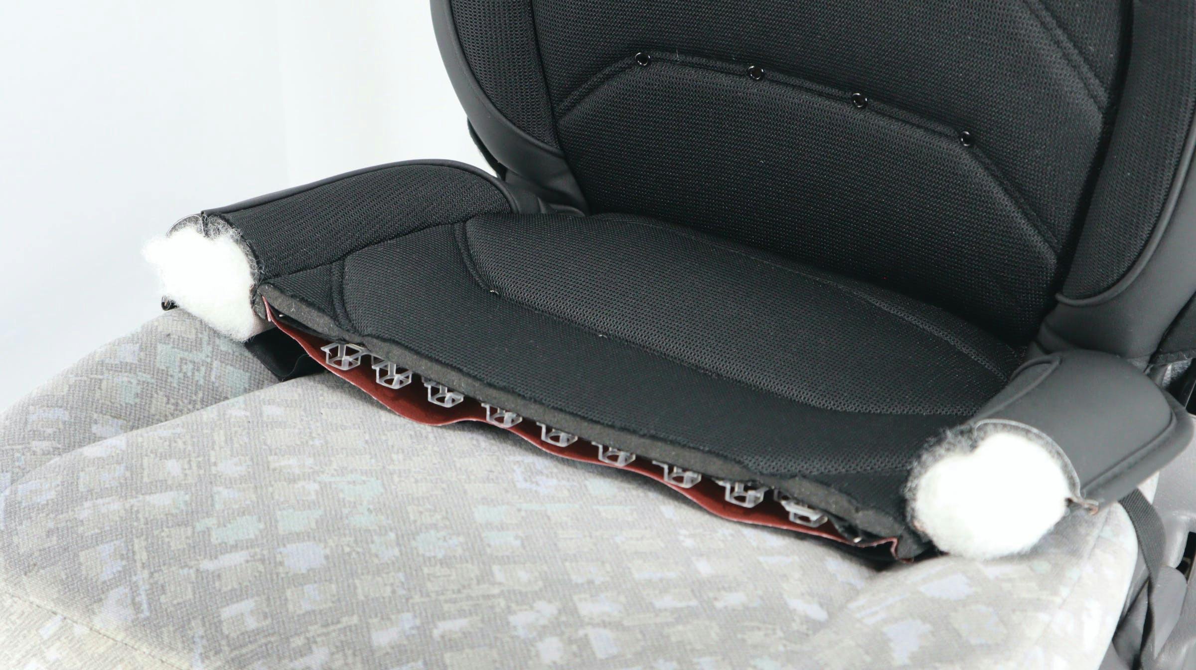 シートカバーが究極進化 後付感のない機能性シートカバー 涼しく温かいを実現 Campfire キャンプファイヤー シートカバーが究極進化 後付感のない機能性シートカバー 涼しく温かいを実現 Campfire キャンプファイヤー