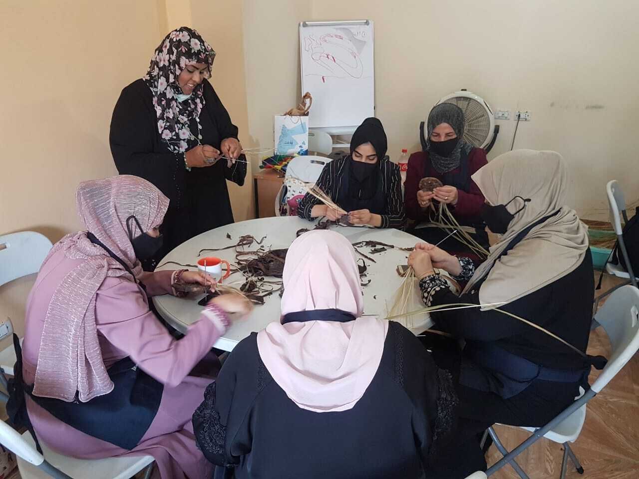 シリア難民の女性に仕事をつくりたい オリーブの木製食器をヨルダンから世界へ Campfire キャンプファイヤー シリア難民の女性に仕事をつくりたい オリーブの木製食器をヨルダンから世界へ Campfire キャンプファイヤー