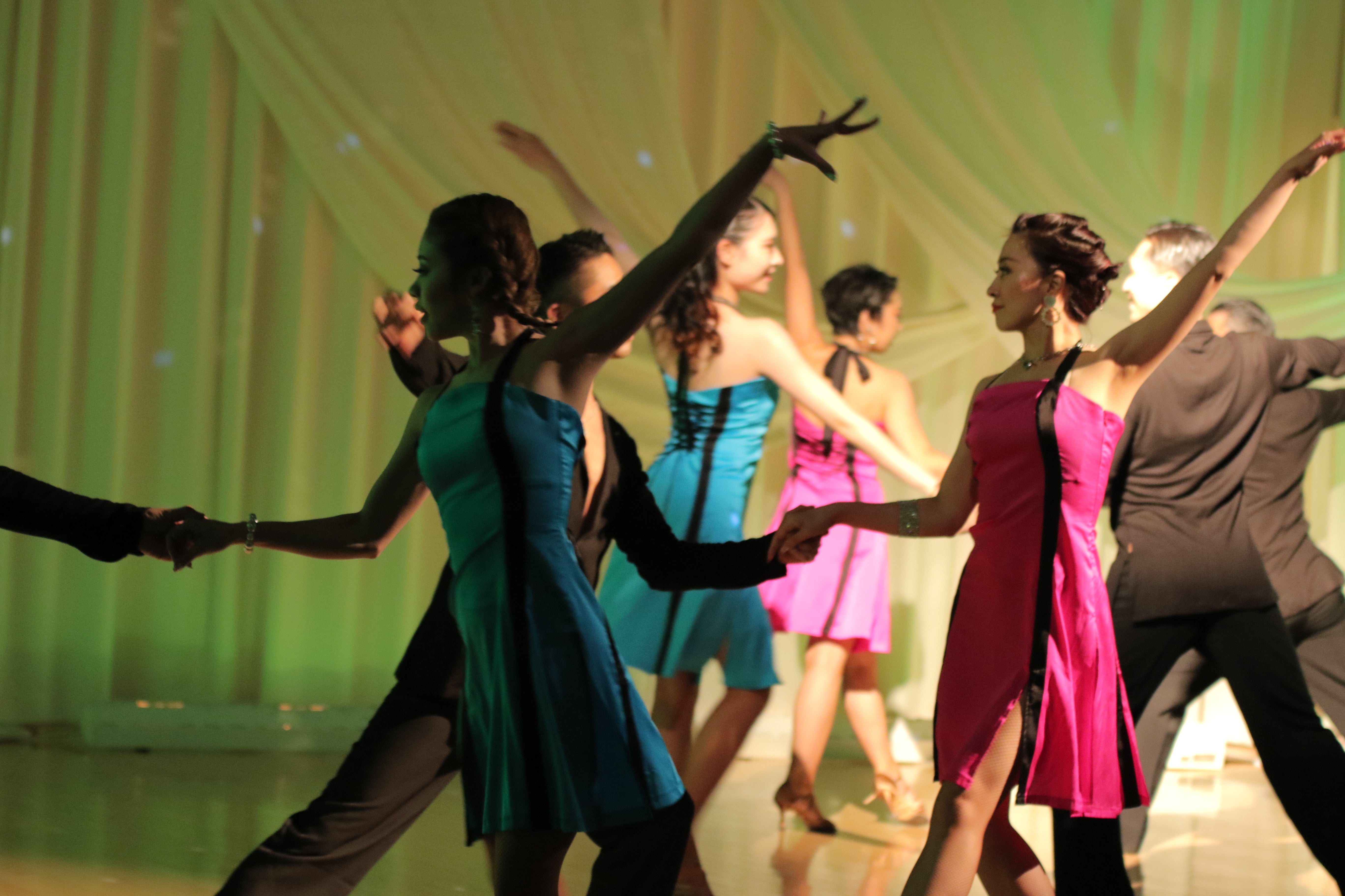 単独公演を成功させたい 日本で初のペアダンスカンパニー Campfire キャンプファイヤー