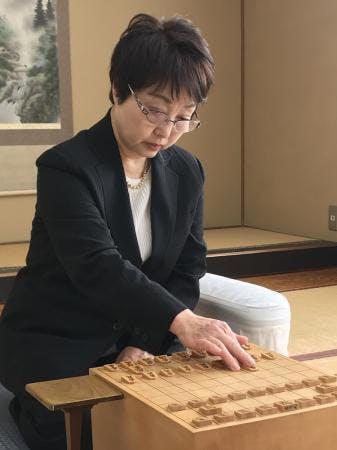 【将棋】初代女流名人・蛸島彰子の足跡をたどる書籍出版プロジェクト【将棋】初代女流名人・蛸島彰子の足跡をたどる書籍出版プロジェクト