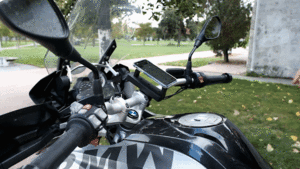 バイク用ヘルメットロック+スマホホルダー 「HP LOCK」 - CAMPFIRE 