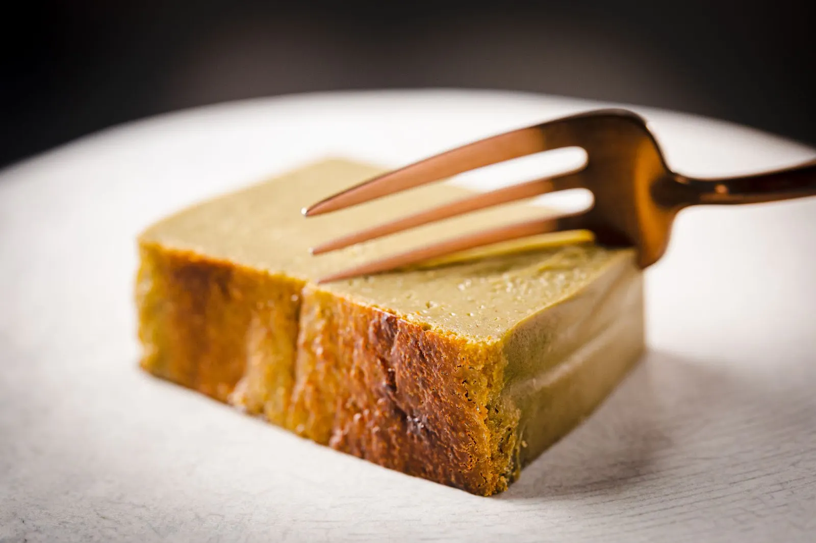 外苑前のレストラン Julia が 大人専用 ピスタチオチーズケーキを限定販売 Campfire キャンプファイヤー 外苑前のレストラン Julia が 大人専用 ピスタチオチーズケーキを限定販売 Campfire キャンプファイヤー