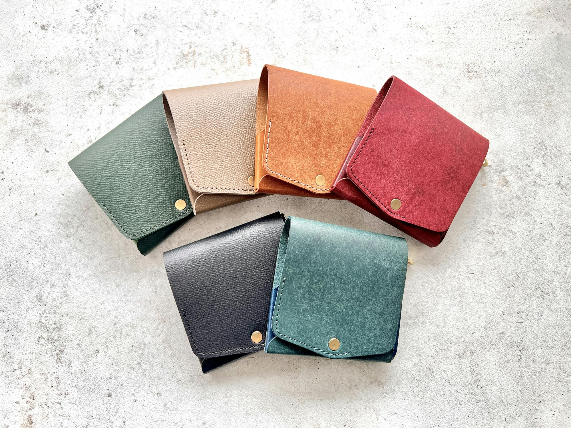 小さく薄い財布Saku ver.2 – moku | 薄い財布などの革小物ブランド