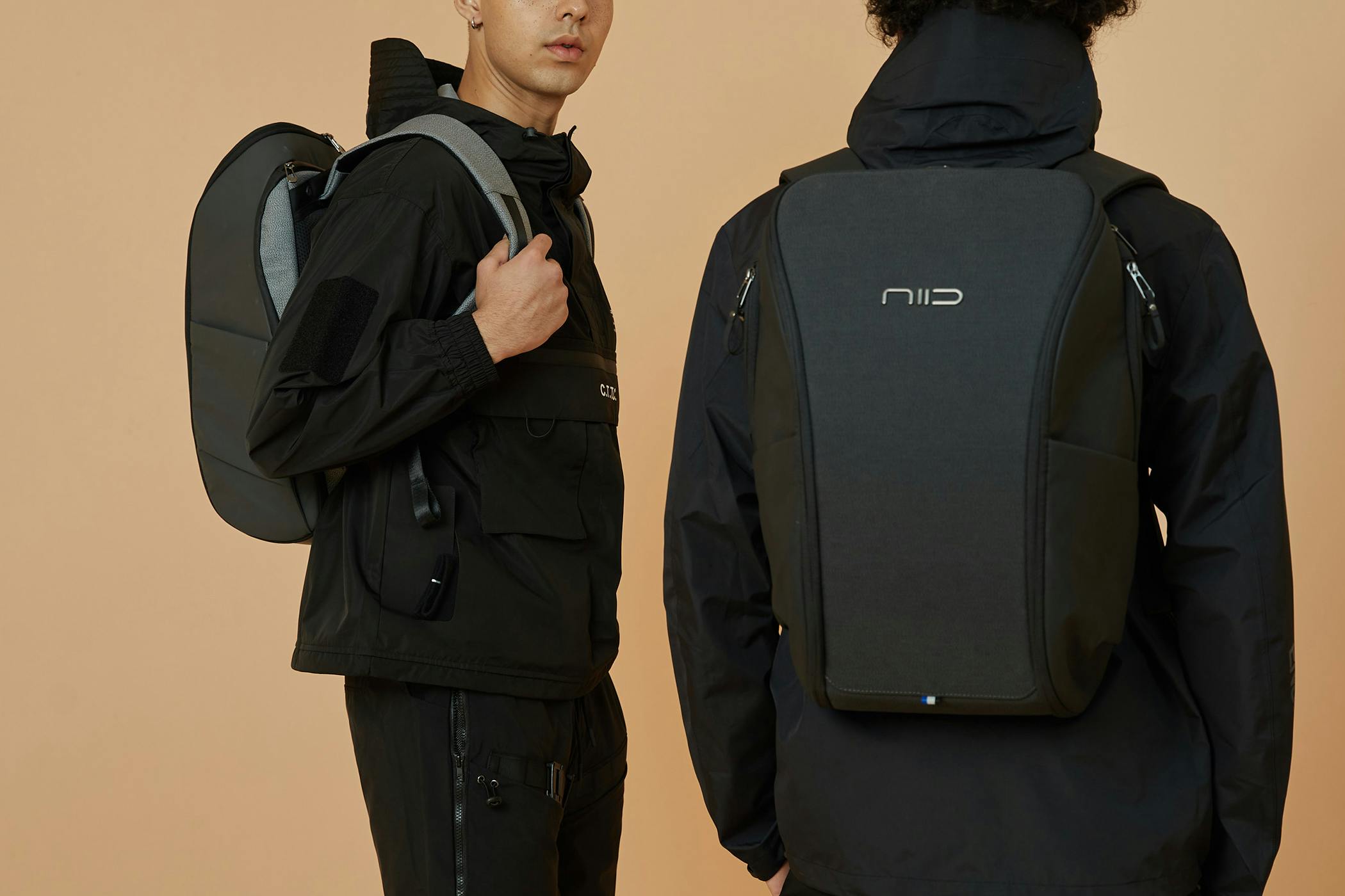 NIID DECODE BACKPACK 18L ニード バックパック