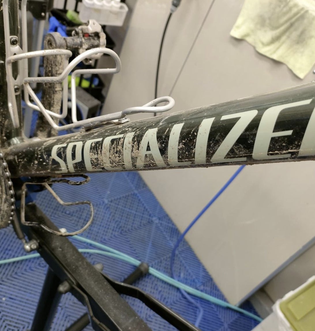 目黒に自転車を新品のように綺麗する洗車、コーティング専門店を