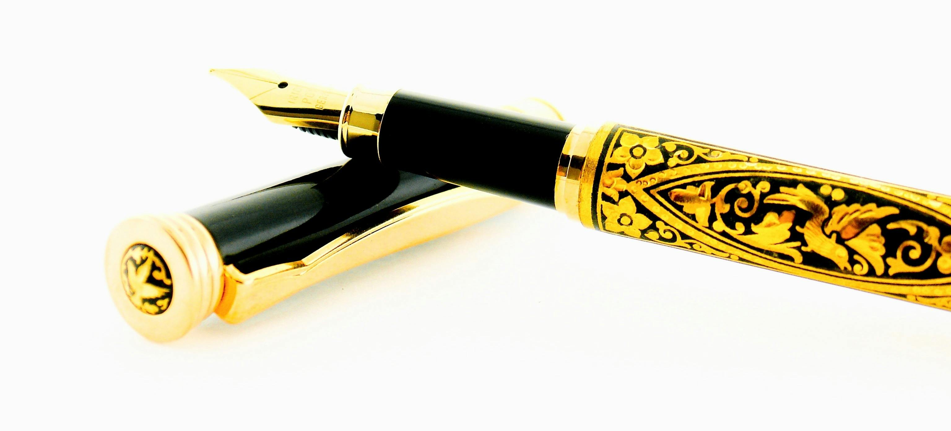あなたを輝かせる！【24K】スペイン伝統金箔装飾の魅せる万年筆