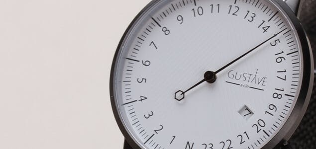 24時間腕時計が気になります!