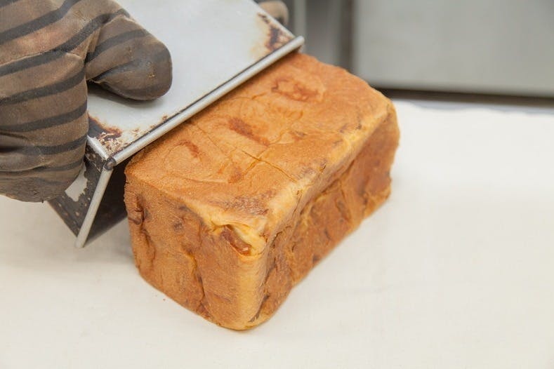 在庫を特別価格でお届け 青森 ずっしり贅沢りんご食パン を多くの人に届けたい Campfire キャンプファイヤー 在庫を特別価格でお届け 青森 ずっしり贅沢りんご食パン を多くの人に届けたい Campfire キャンプファイヤー