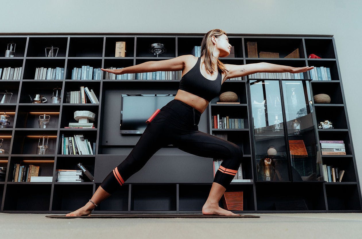 履くだけで筋トレの効果?おすすめフィットネスパンツ「ASPIRE」