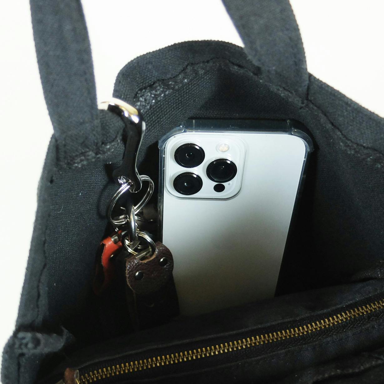 おしゃれでかわいい猫型キーカバー!「カギ守猫」