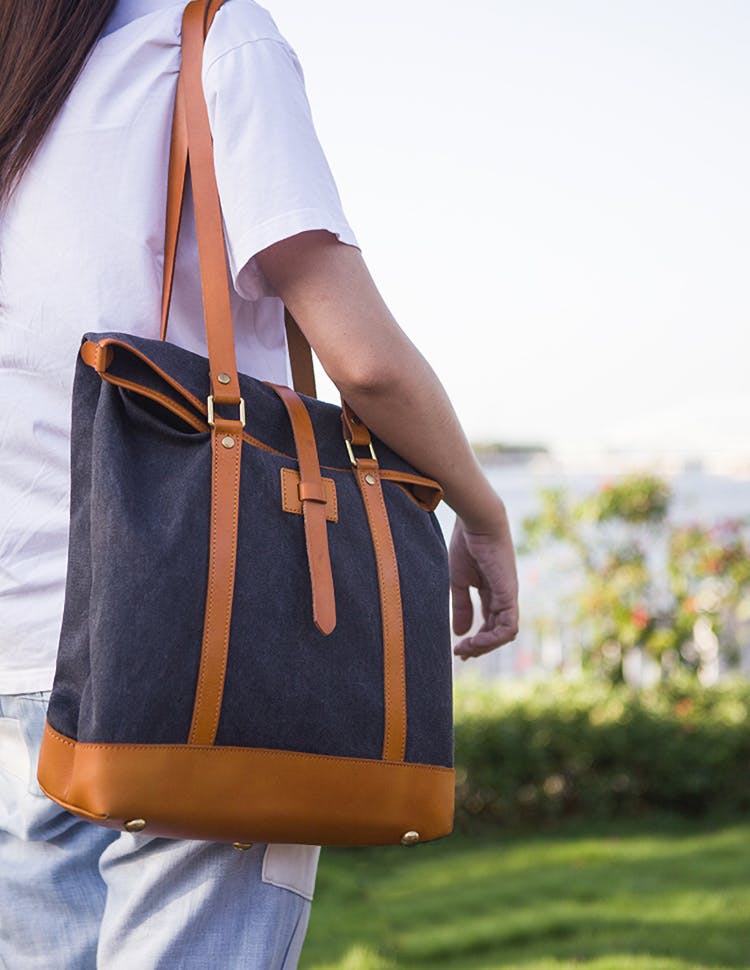 トートバッグ リュックサック用途に合わせて変形 Soulknight社製バッグ Campfire キャンプファイヤー トートバッグ リュックサック用途に合わせて変形 Soulknight社製バッグ Campfire キャンプファイヤー