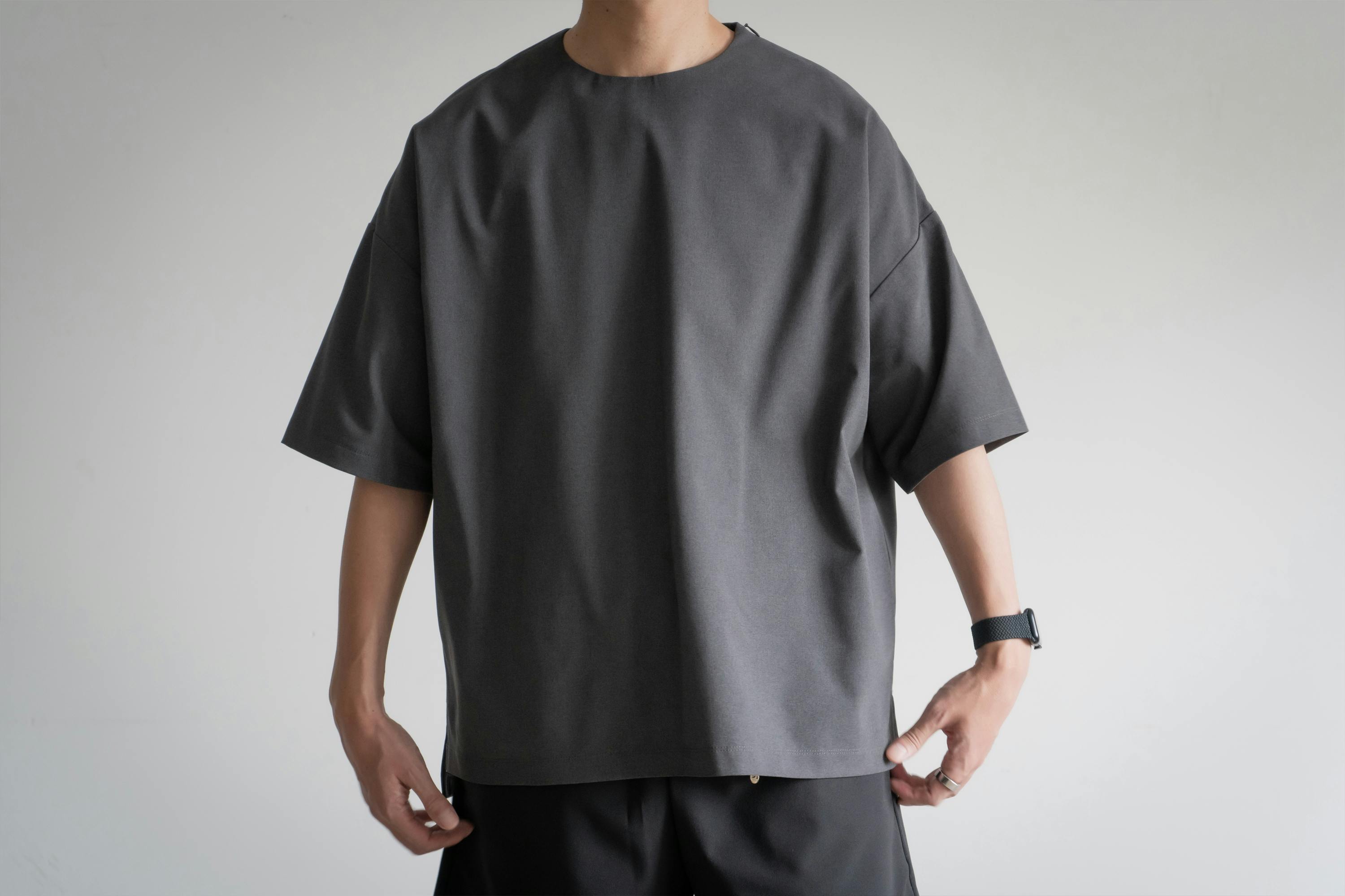 millo 】ミニマリストディテールシャツ / Minimalist Daily Shirts-