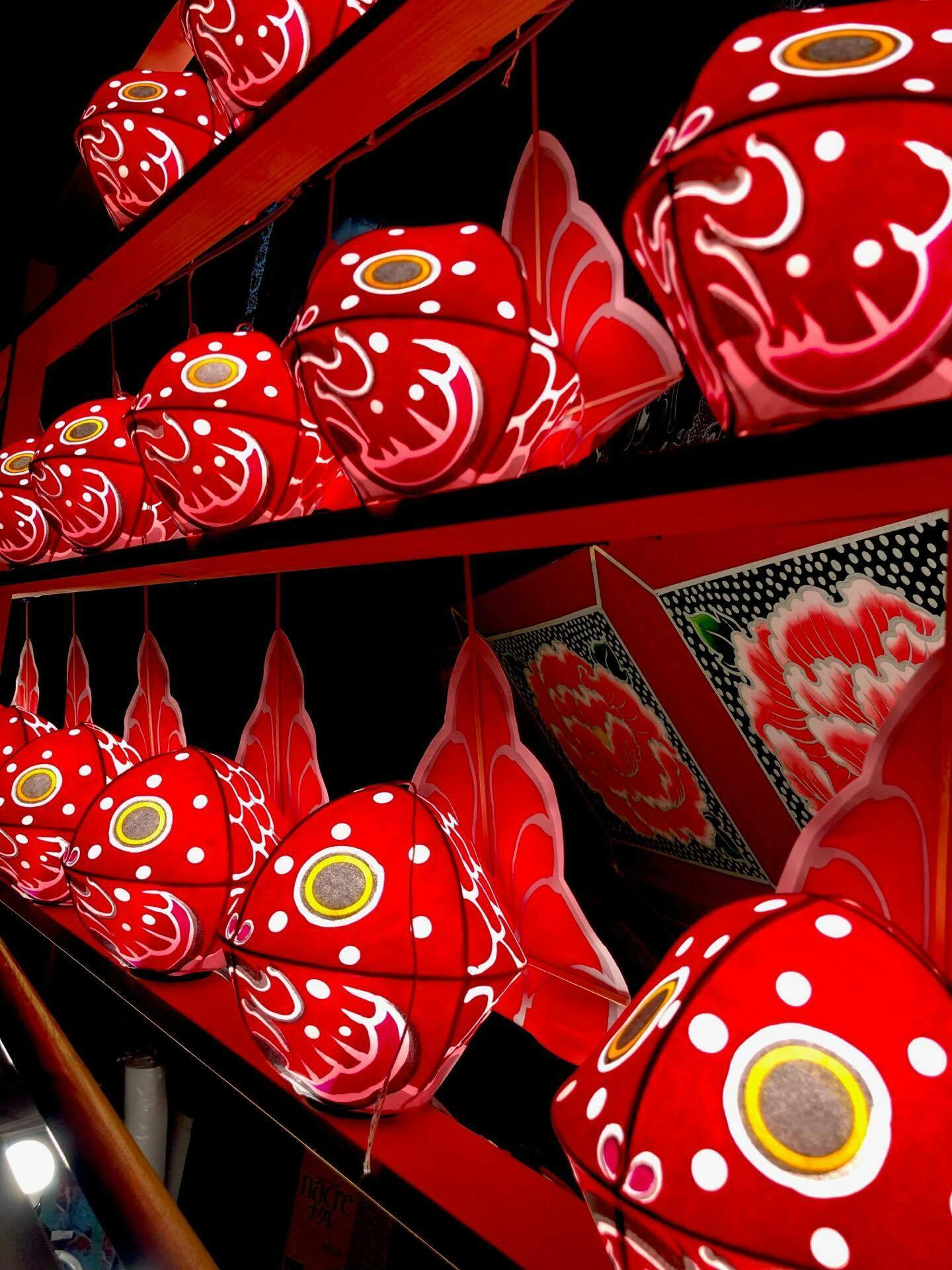 神社の大鳥居に金魚ねぶたを掲げて街を彩りたい Campfire キャンプファイヤー 神社の大鳥居に金魚ねぶたを掲げて街を彩りたい Campfire キャンプファイヤー