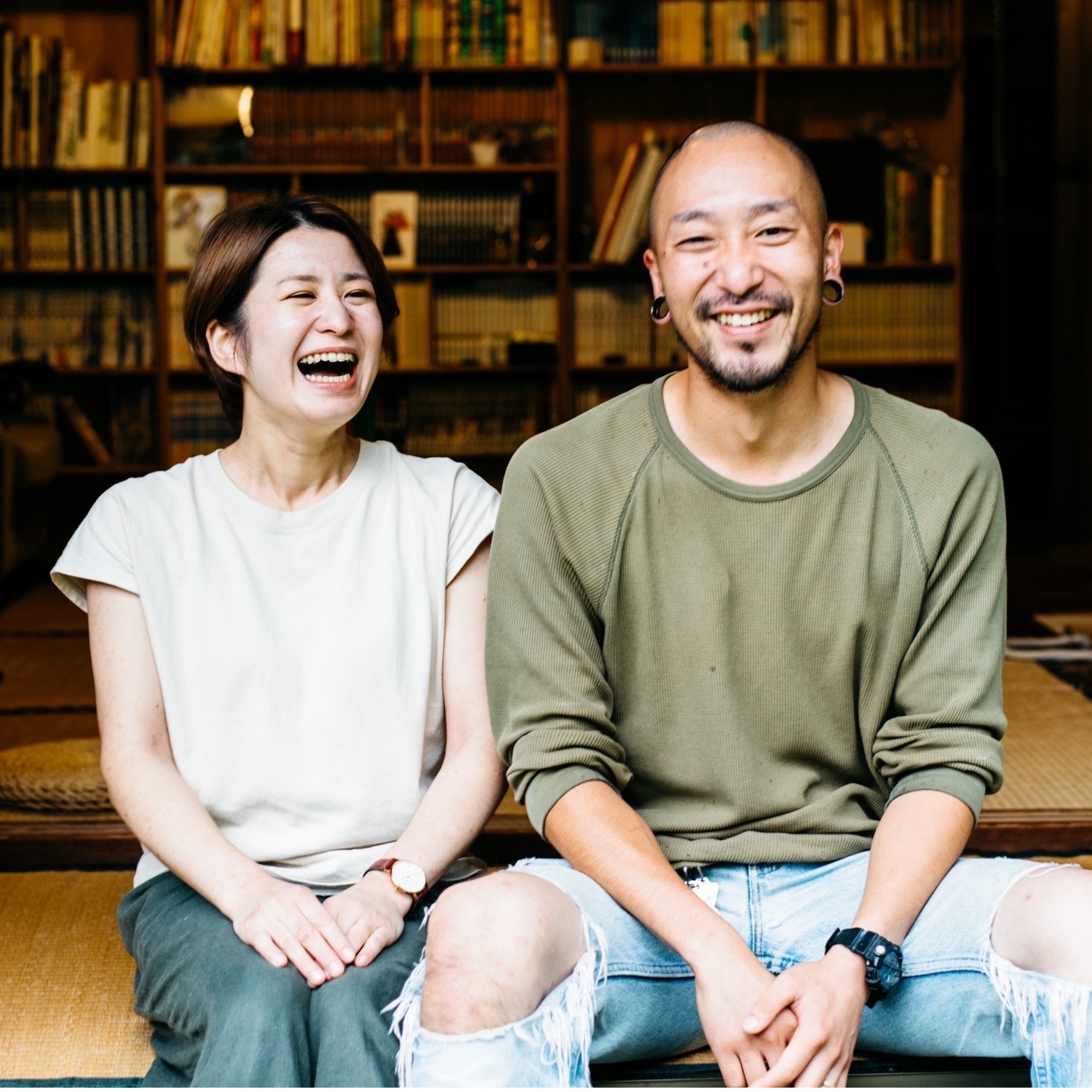 写真:左 百木真帆 右 百木俊介