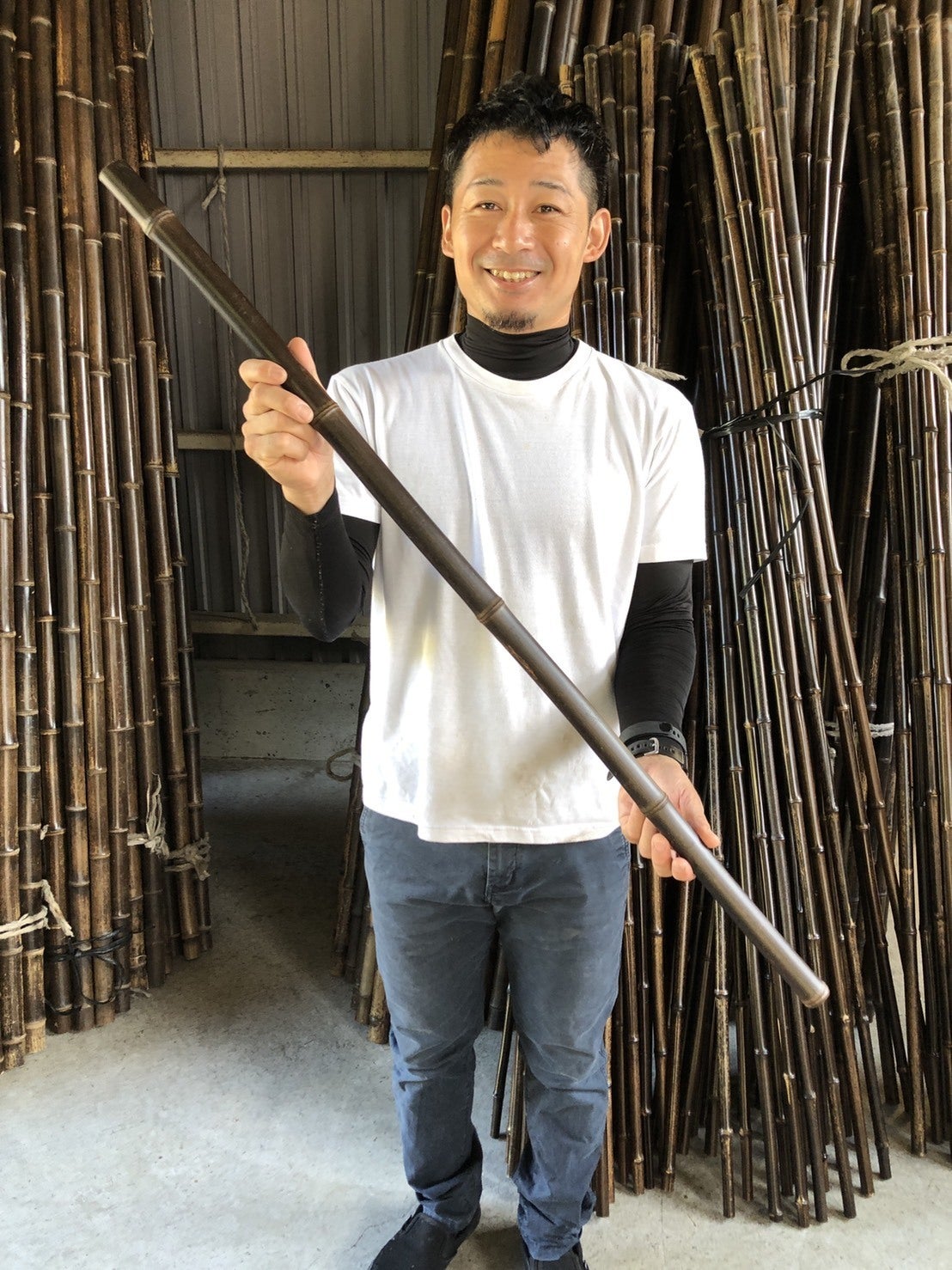 900℃の火で炙る” 希少な「和」の天然素材【黒竹】を知ってもらい 900℃の火で炙る” 希少な「和」の天然素材【黒竹】を知ってもらい