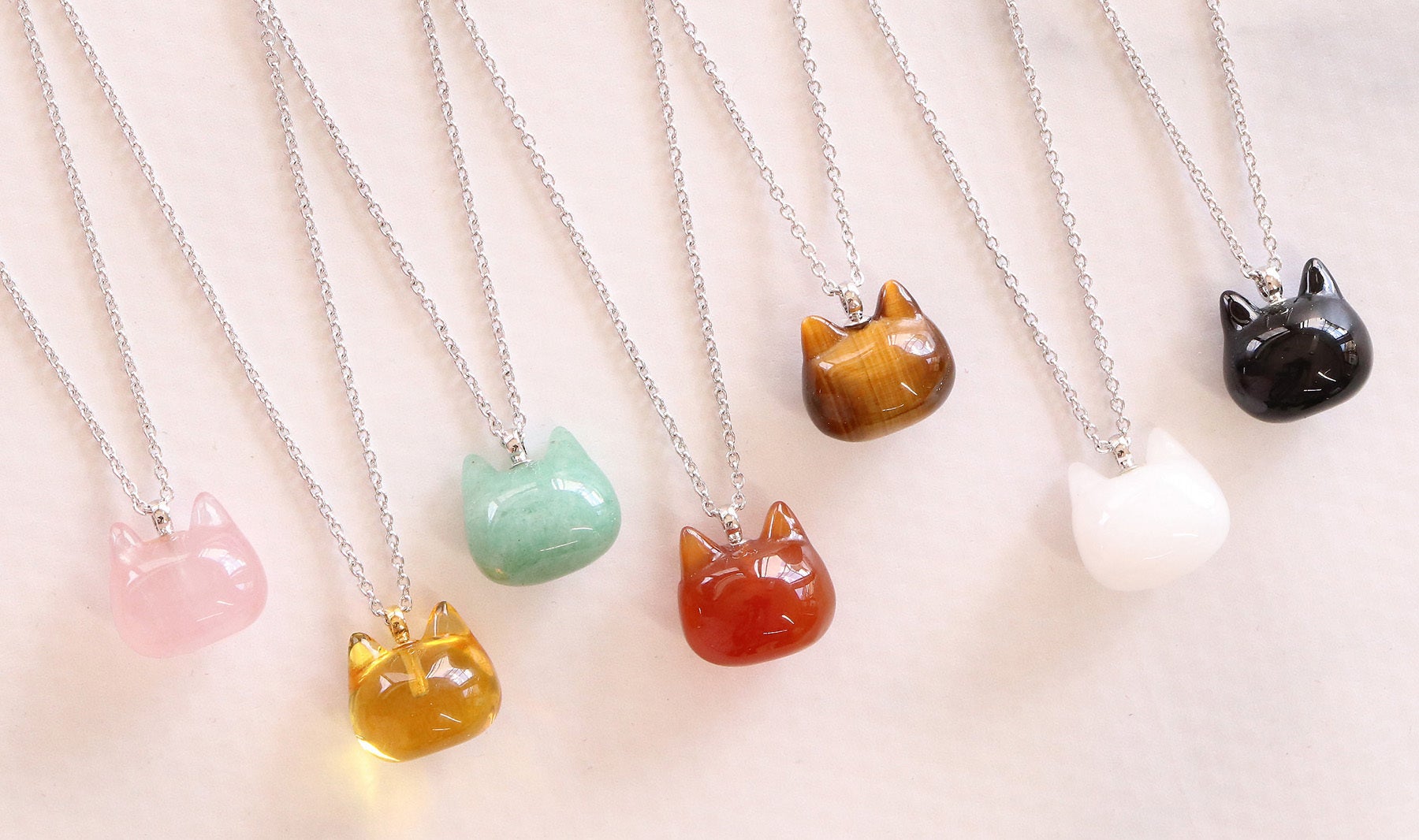 猫ファン必見！縄文の「ねこ形土製品」を パワーストーンでつくる ネコ