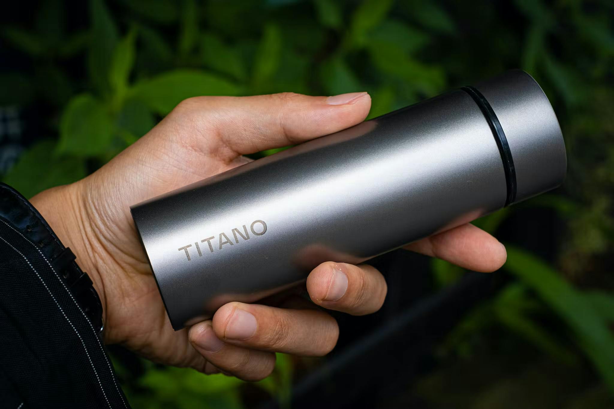 純チタン製　真空ボトル130ml  TITANO  Micro Therma