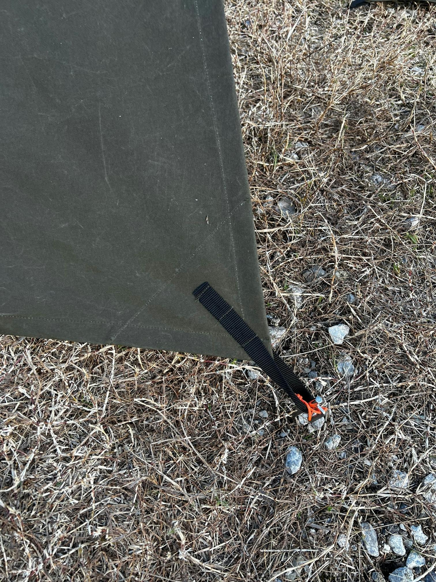 『Tarp Shield』焚き火好きの為の難燃素材でできたタープシェルター CAMPFIRE (キャンプファイヤー)