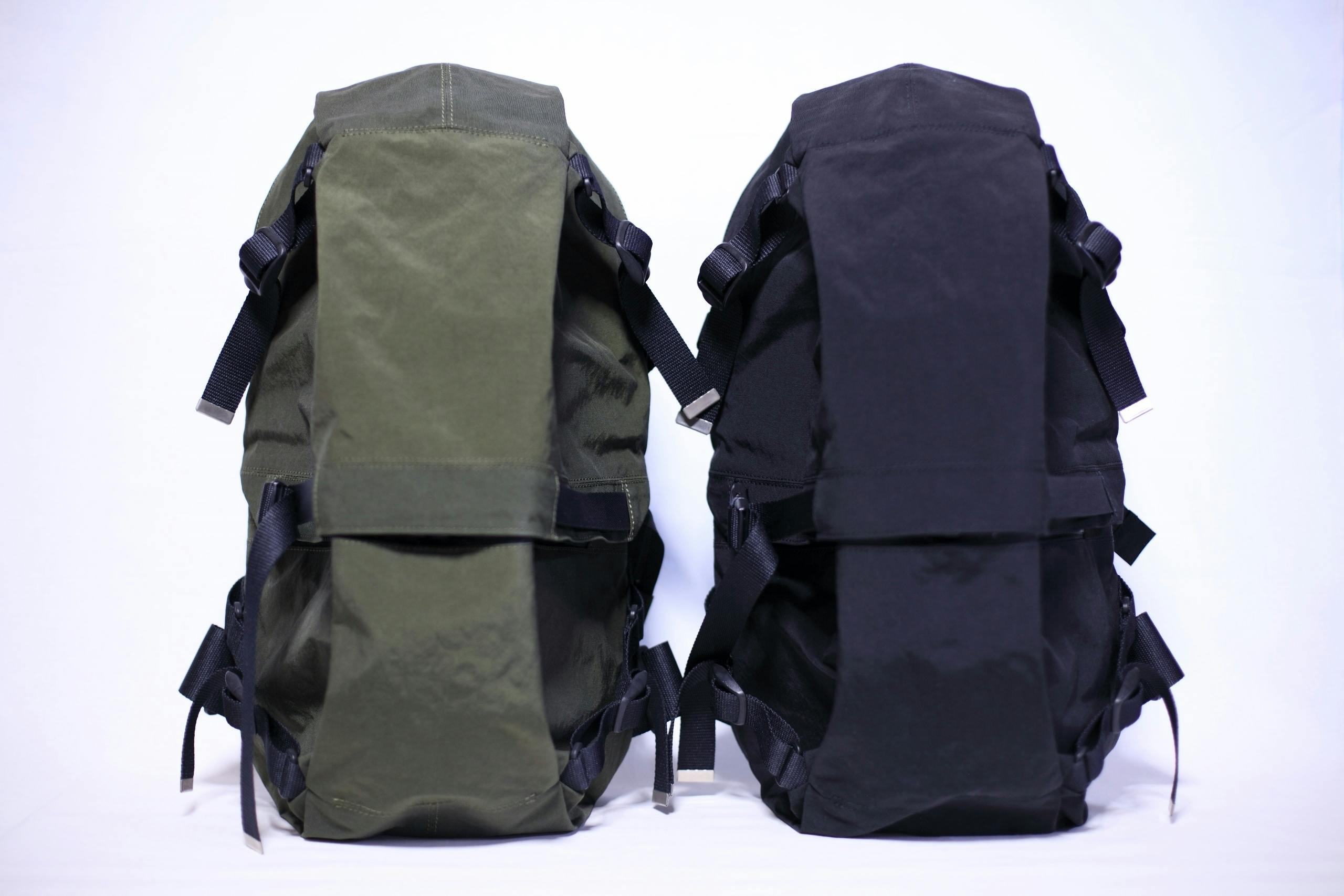 新しい機能とかたちを持つバックパックをブランド化する Campfire キャンプファイヤー 新しい機能とかたちを持つバックパックをブランド化する Campfire キャンプファイヤー