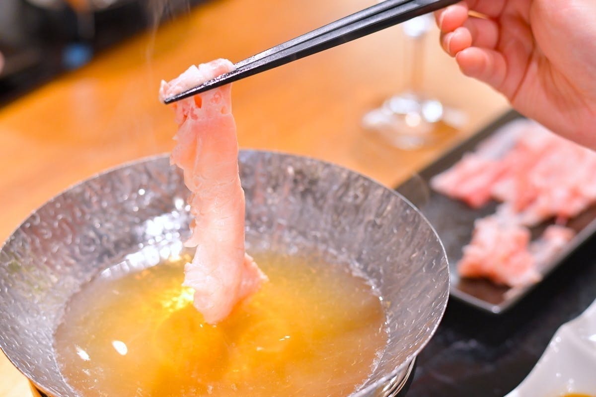 ふるさと納税 自家製の飼料と天然銘水で育てると、豚肉はここまで