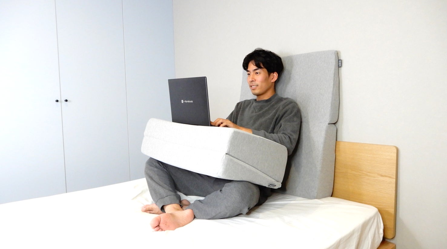 サンドピロー　自衛隊　三角型、円形セット　購入されてから作成します 睡眠の専門家＆医師とともに開発した三角枕。こだわり抜いた商品設計で